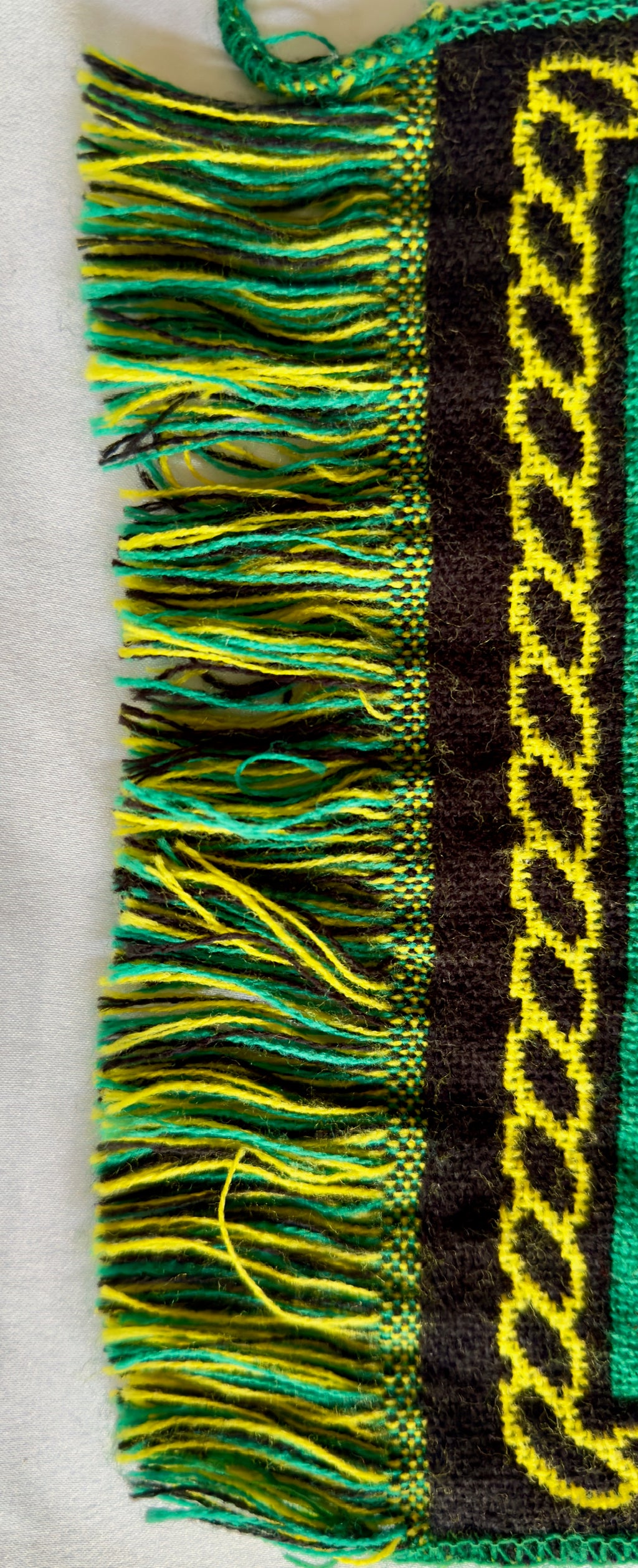 LL0001 - 🧶 Franja Acrílica – Ideal para Cachecóis e Muito Mais