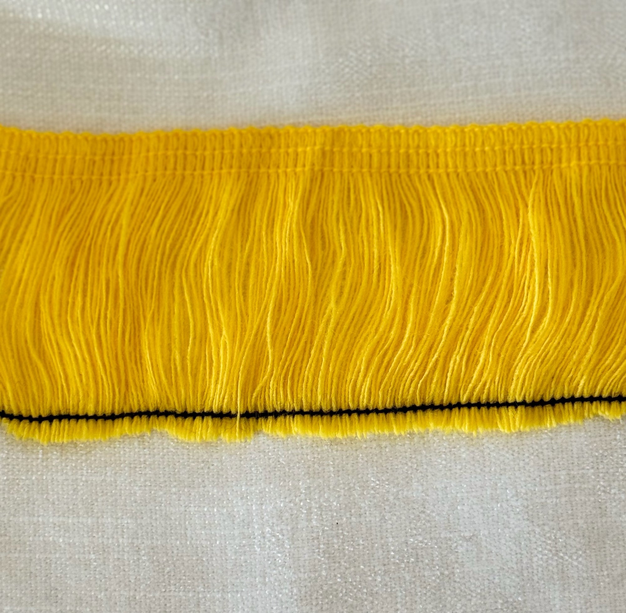 LL0001 - 🧶 Franja Acrílica – Ideal para Cachecóis e Muito Mais