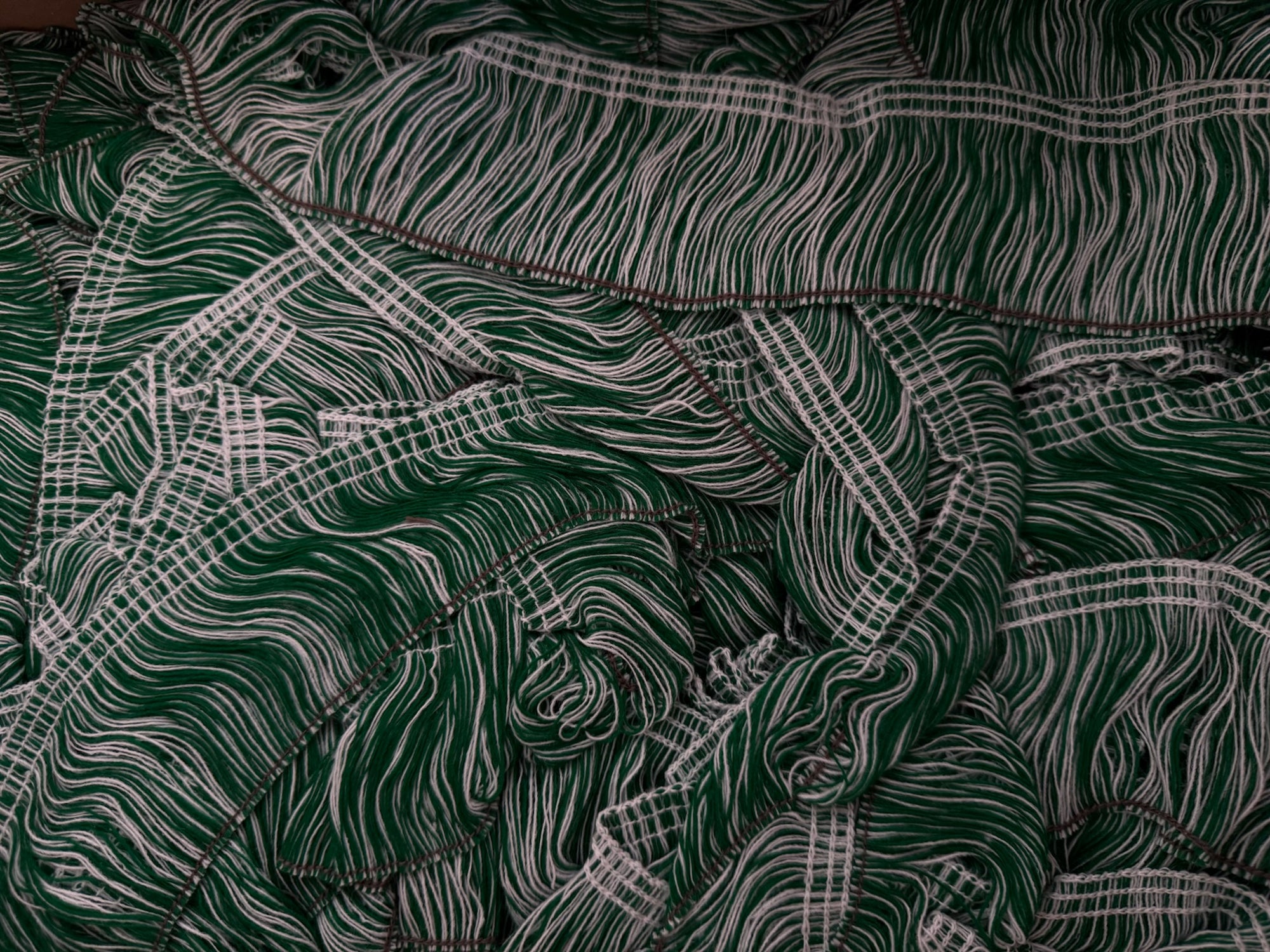 LL0001 - 🧶 Franja Acrílica – Ideal para Cachecóis e Muito Mais