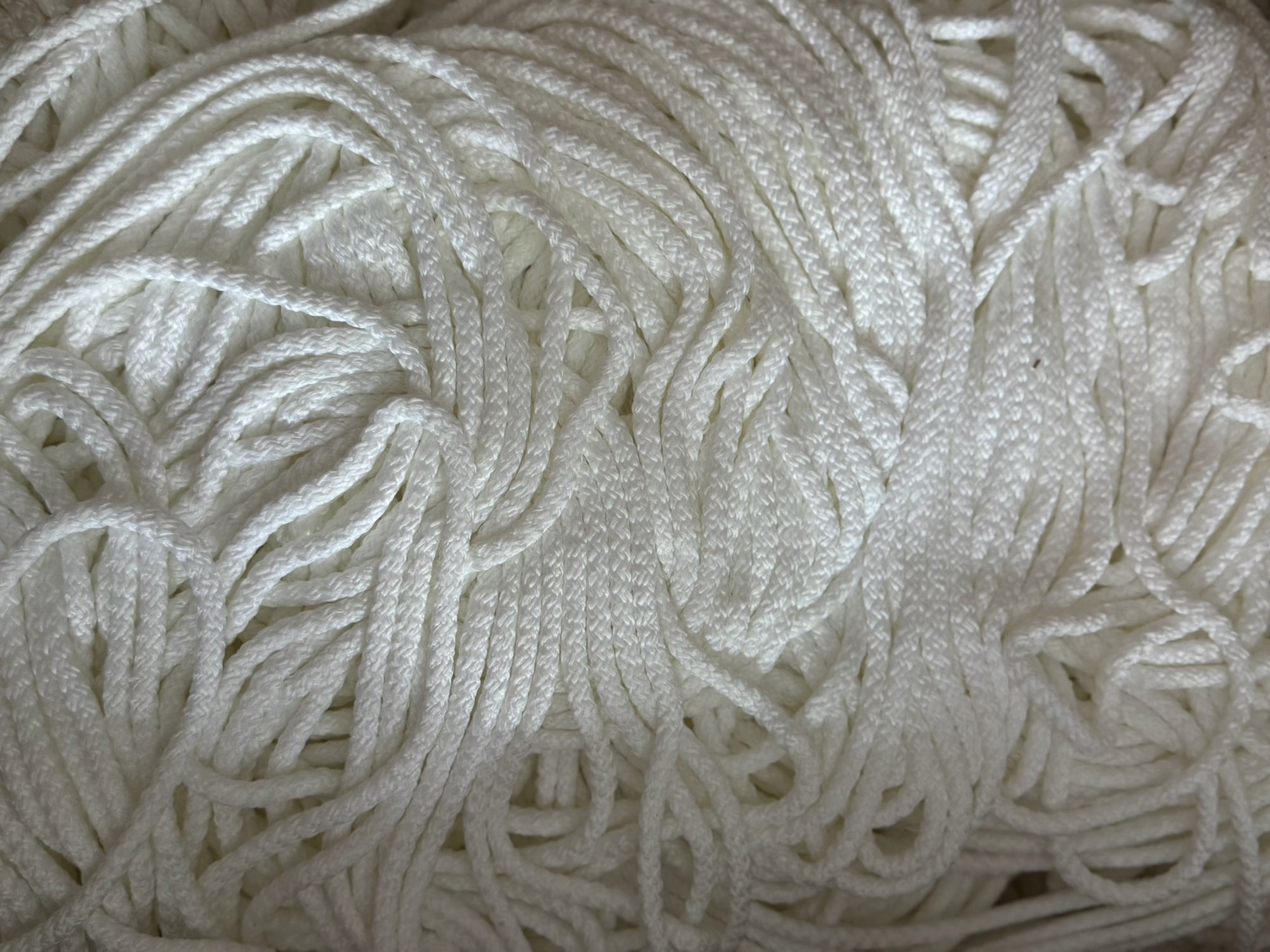 LL10004 - Cordão Trançado com Estilo ✨