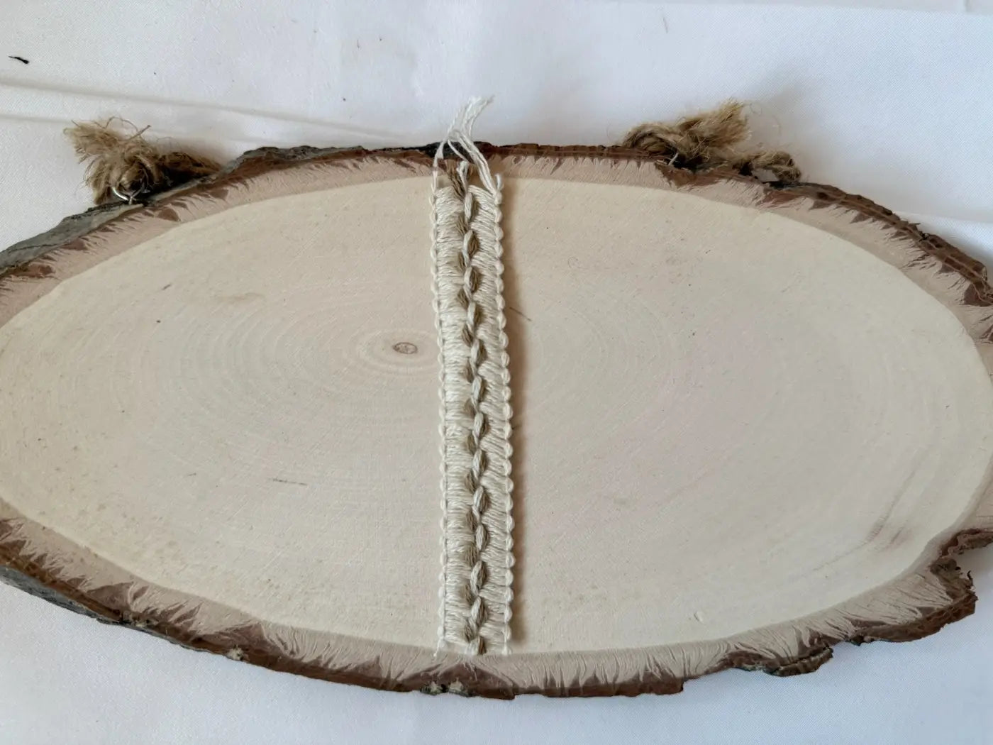Galão fontainebleau em algodão natural creme com 15mm de largura para alta costura l&l